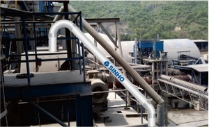 各类工程陶瓷的冲蚀磨损与结构参数、性能之间的关系